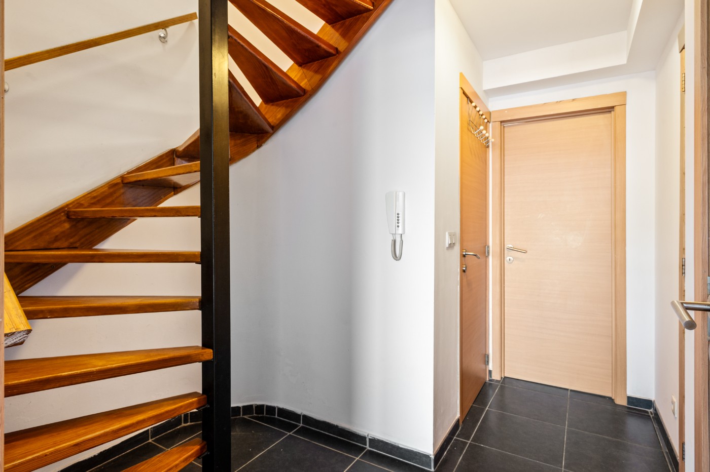 Apartment for rent in Zandvliet with 2 bedrooms - photo 5