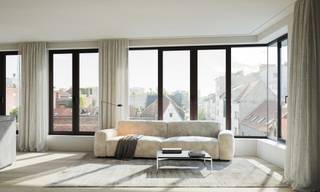 <p><strong>Hoogwaardig afgewerkte appartementen rond een betoverende stadstuin</strong><br />Een harmonieuze combinatie van stedelijke dynamiek en zalige rust. Het project bestaat uit 32 appartementen, verdeeld over drie gebouwen, wat zorgt voor een kleinschalige en geborgen sfeer.</p>
<p>De architectuur van Verhamme De Vel geeft het geheel een sterk karakter, geïnspireerd op de historische omgeving. Door de opdeling in woonvolumes op menselijke schaal krijgt het project een intieme uitstraling.</p>
<p>De tuin- en landschapsarchitectuur van Koen Aerts (Archi-verde) zorgt voor een gelaagd spel van groene haagranden en transparante boomkruinen: een prachtige, groene binnentuin — een zeldzame luxe in de stad.</p>
<p>Bovendien is het project uiterst duurzaam en toekomstbestendig, met een E-peil lager dan 20 en volledig fossielvrij.</p>
<p>Parking mogelijkheid en berging.</p>
<p>Aankoop onder 6% mogelijk alsook 100% vrijstelling onroerende voorheffing gedurende 5 jaar.</p>