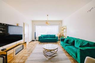 DESTELBERGEN - Instapklare gezinswoning nabij het centrum van Destelbergen Gelegen aan de Galgenberglaan 17 te Destelbergen vinden we deze...