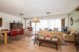 Zeer goed onderhouden appartement van ca. 144 m², gelegen op de 3de verdieping van Residentie Swinnenhof. Dit ruime appartement bevindt zich in...