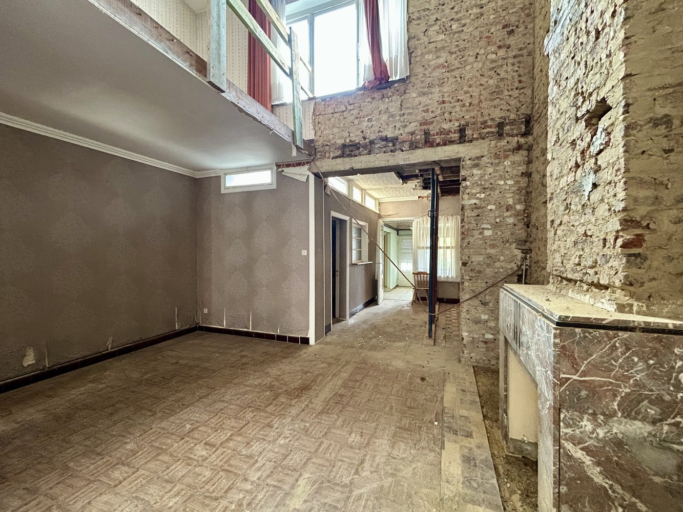 Volledig te renoveren rijwoning met veel potentieel op toplocatie in Kessel-Lo - foto 5