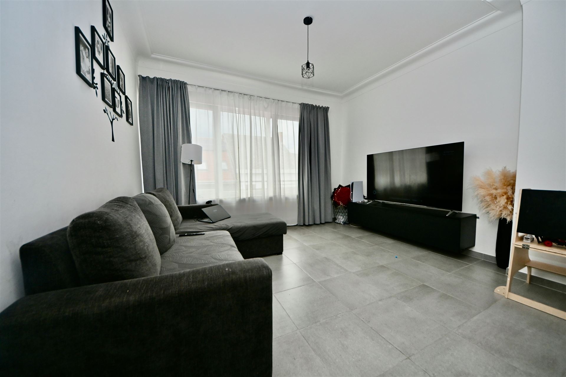 2-Bedroom Apartment with a Terrace - photo 4