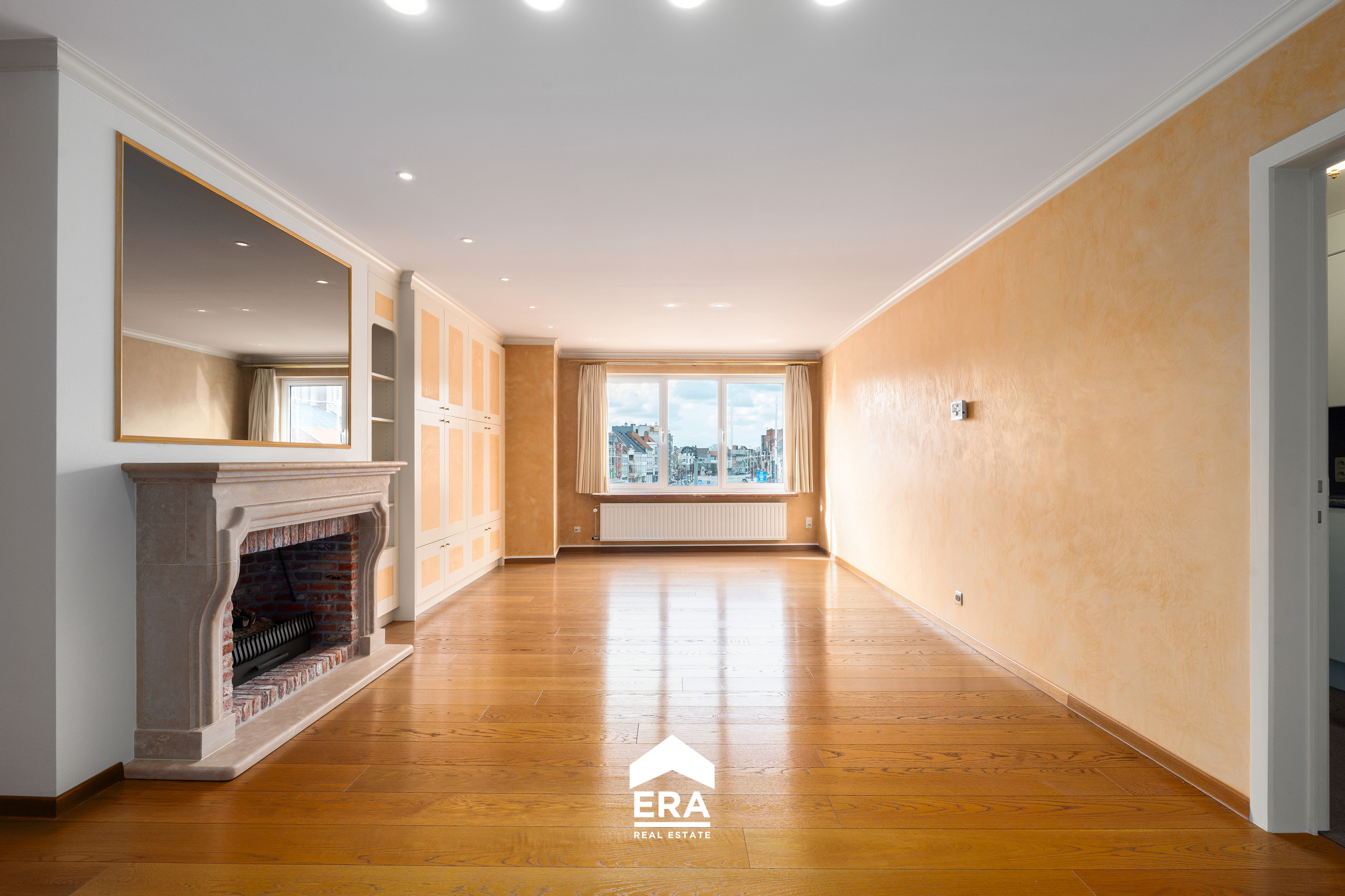 3-slkp app hartje Eeklo met zicht op de markt! - foto 4