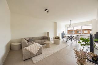 Apartment for rent in Stabroek