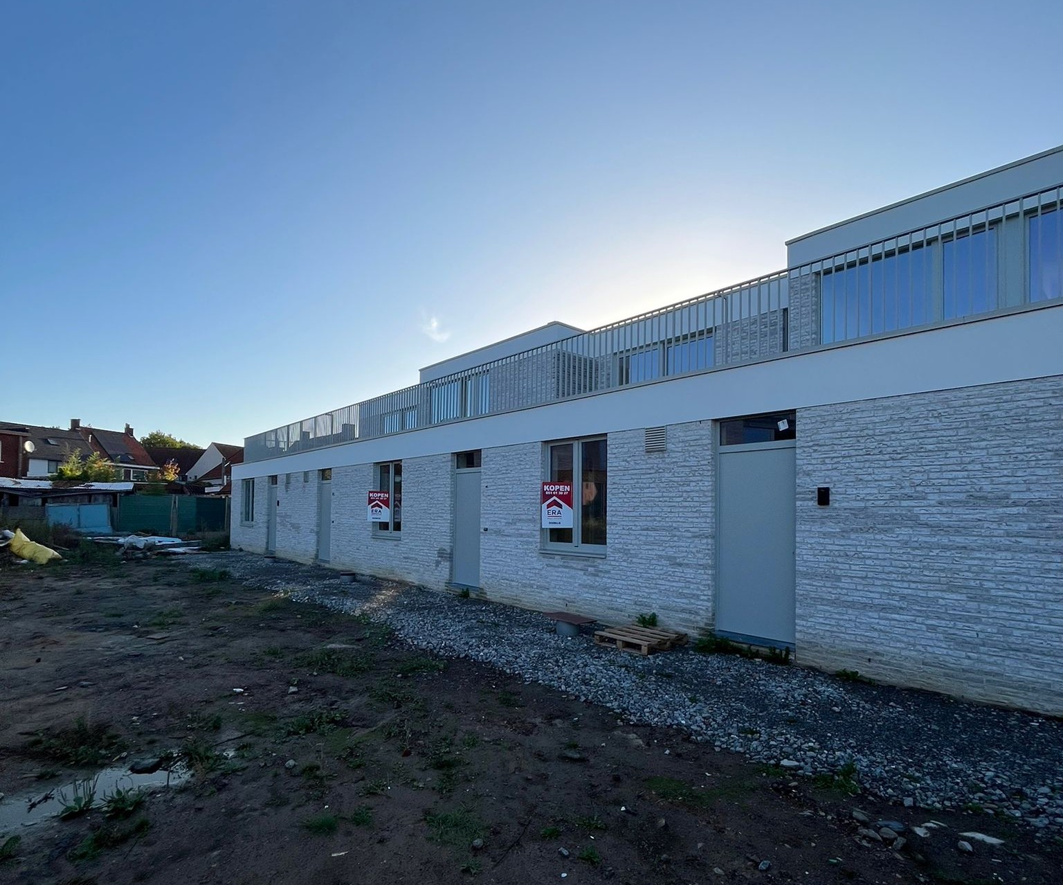 Nieuwbouwwoning met 3 slaapkamers, tuin en groot dakterras - foto 4