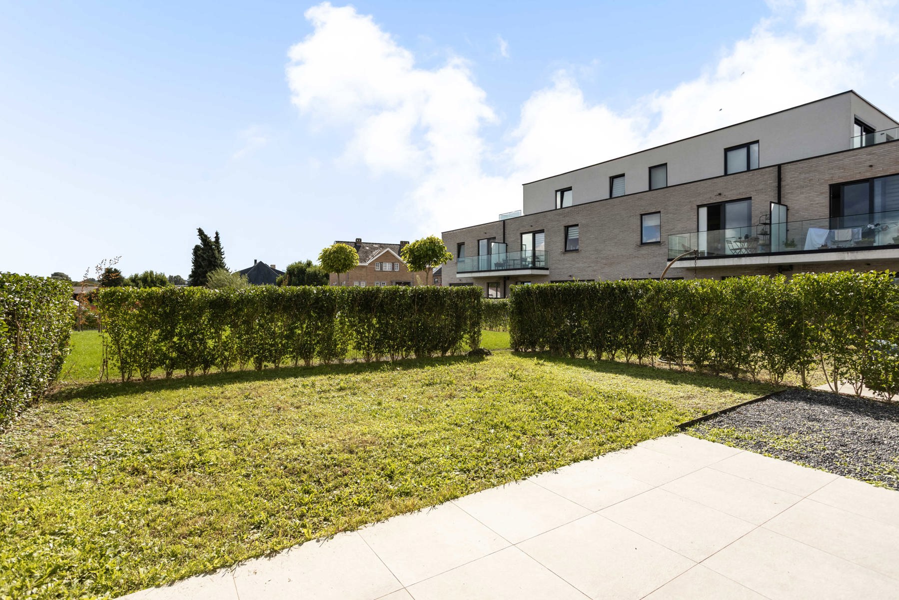 Instapklaar gelijkvloers appartement met 2 kamers en tuin - foto 5