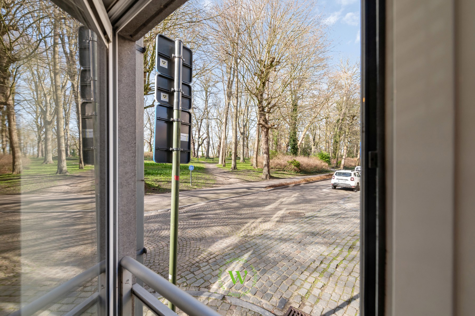 Lichtrijk 2-slaapkamerappartement met zicht op de vesten. - foto 4