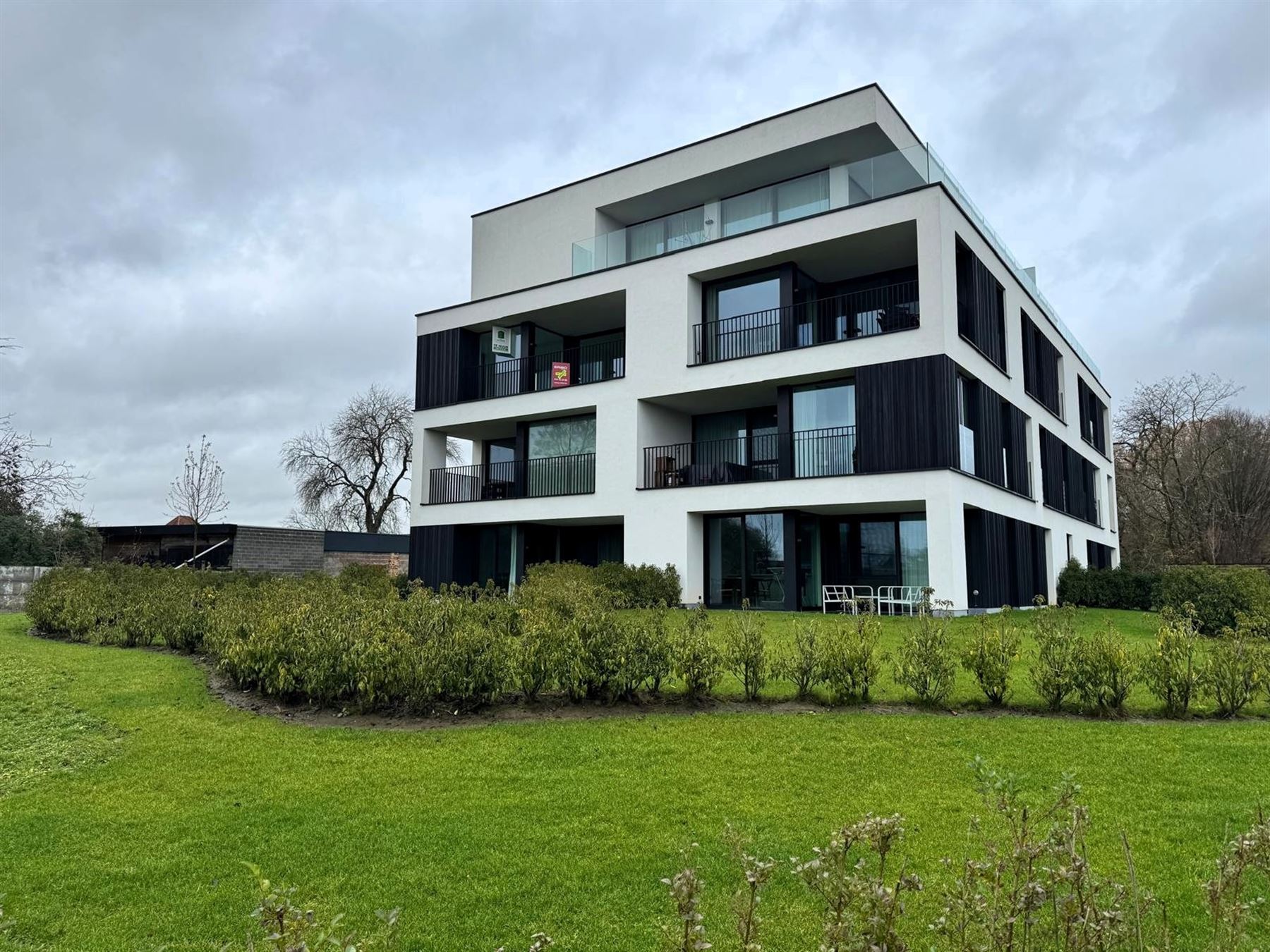 Appartement met 1 slaapkamer en zonnig terras - foto 1