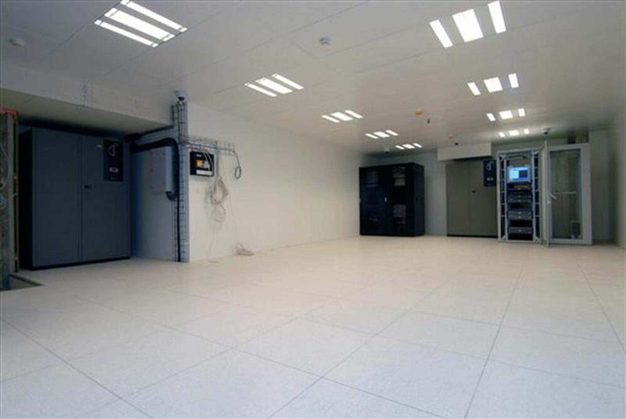 Commercial for rent in Antwerp - photo 3