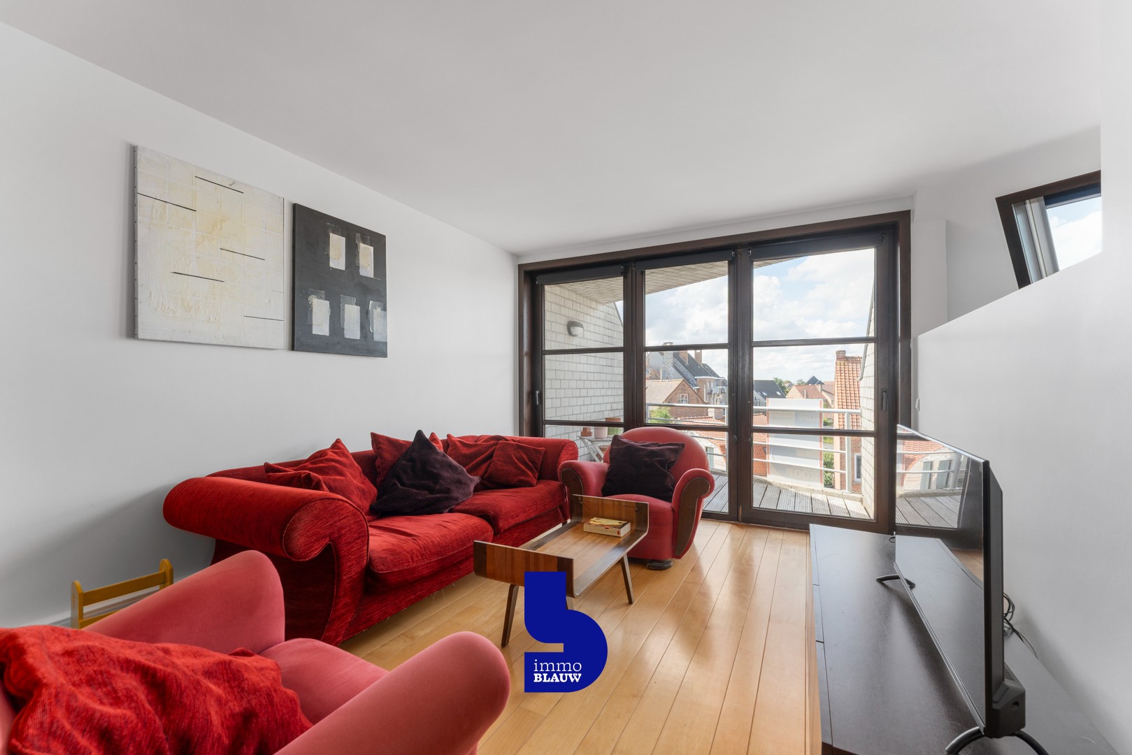 Apartment for sale in Ostend with 4 bedrooms - photo 3