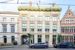 SCHRIJF U IN VIA ONZE WEBSITE : www.makelaarshuys.beTe residentie Hotel de Loose . Maandelijkse huurprijs 1326€ +79€ gemeenschappelijke kostOp...