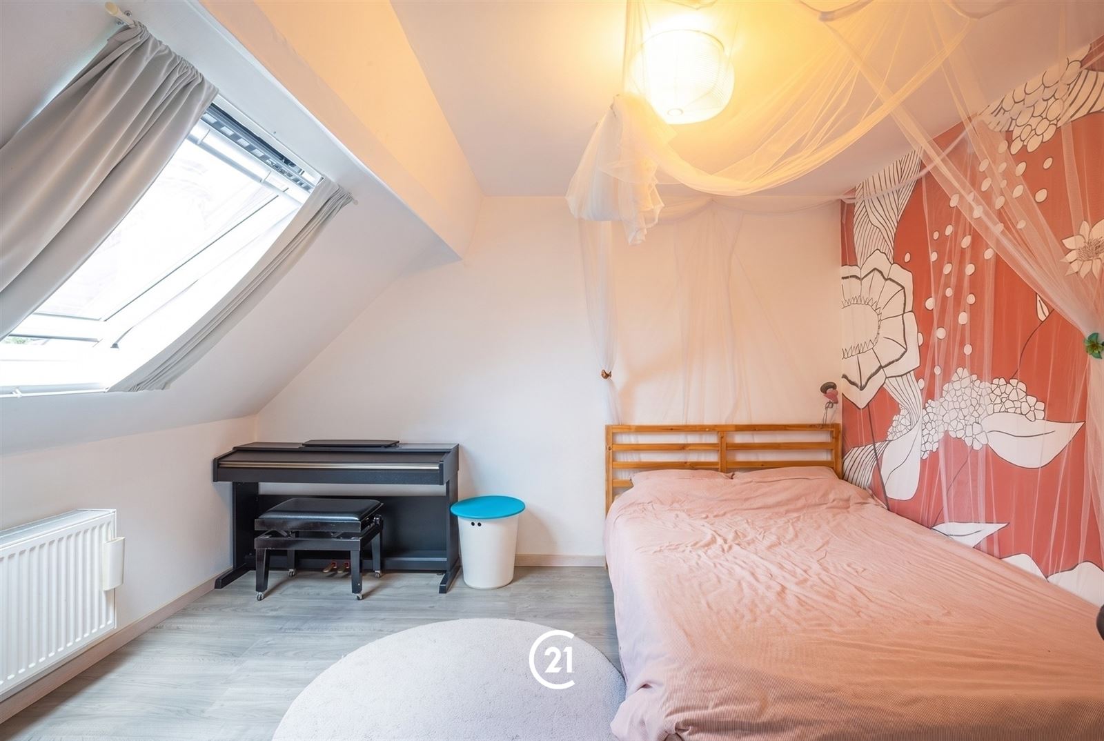Charmante woning met 4 slaapkamers en ingesloten terras – een echte coup de cœur!

  - foto 5