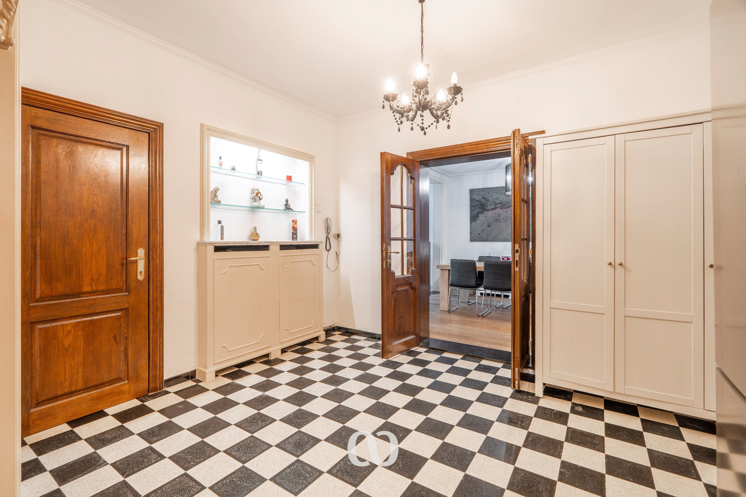 Ruime woning in het centrum van Oudenaarde - foto 3