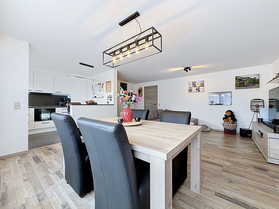 B&amp;B Moment : Instapklaar appartement met 2 slaapkamers, garage en oprit in rustig Rumst - foto 4