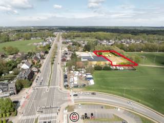 Dit open buitenterrein ongeveer 2500 m² is gelegen aan de Kempische Steenweg 471a te Kiewit, Hasselt. Uitbreidbaar tot 5000 m2.Dankzij de gunstige...