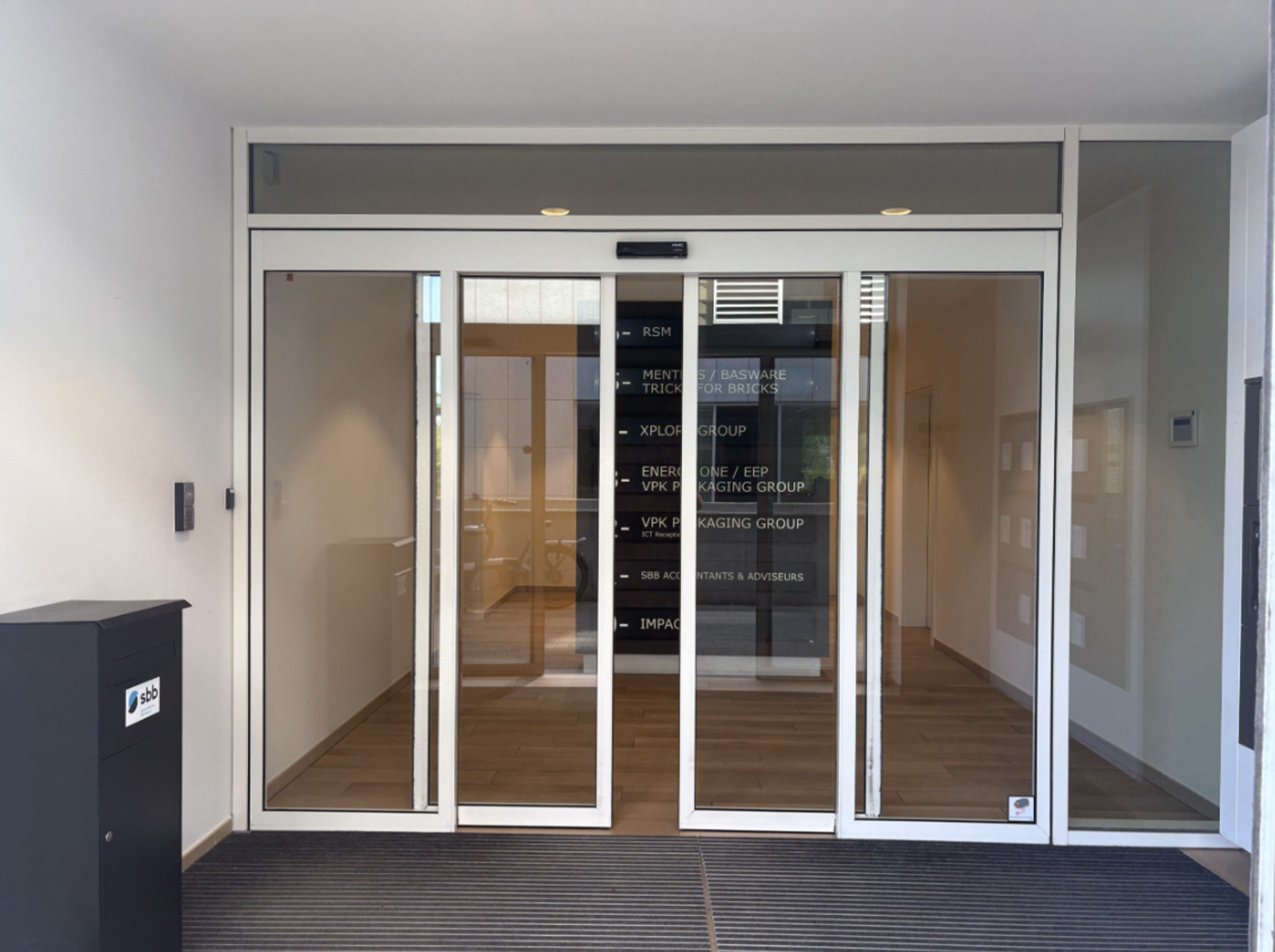 Kantoor te huur in Aalst – 227 m² kantoorruimte met parking - foto 2