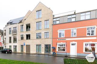 Dit nieuwbouw appartement bevindt zich in de residentie 'Pont Albert' te Nieuwpoort-Stad.Dankzij de zeer mooie ligging is deze eigendom zowel...