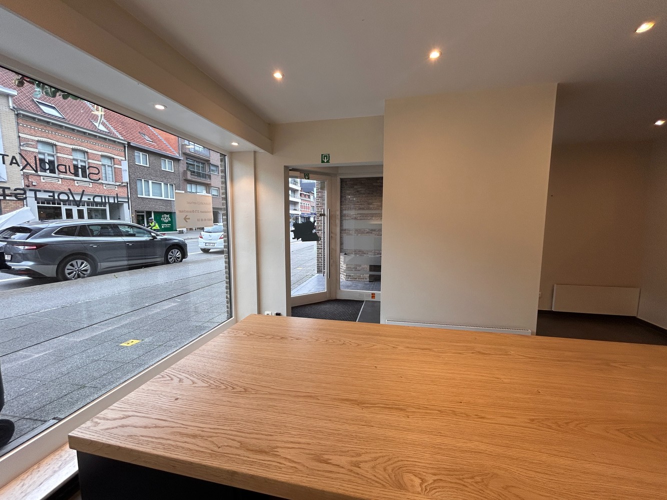 Commercial for rent in Brasschaat - photo 4