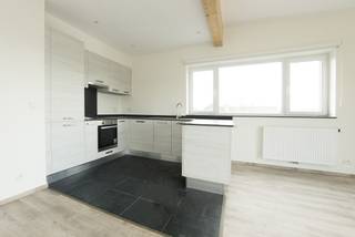 WATERLOO, just a stone’s throw from the Mont-Saint-Jean neighbourhood and within easy reach of shops, schools and transport links, discover...