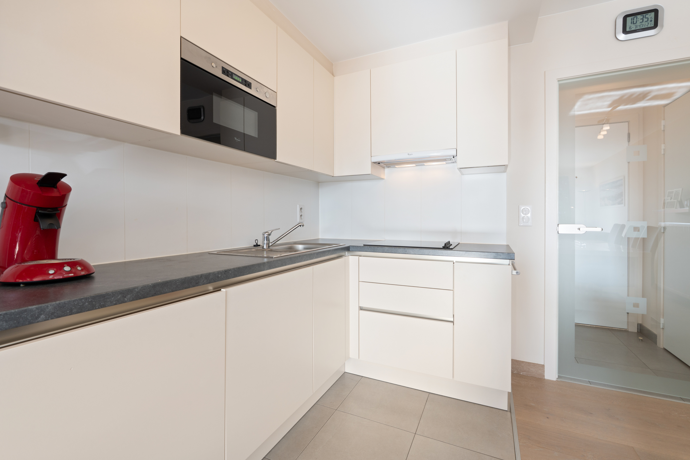 Modern appartement met zonnig terras te koop in Nieuwpoort! - foto 5