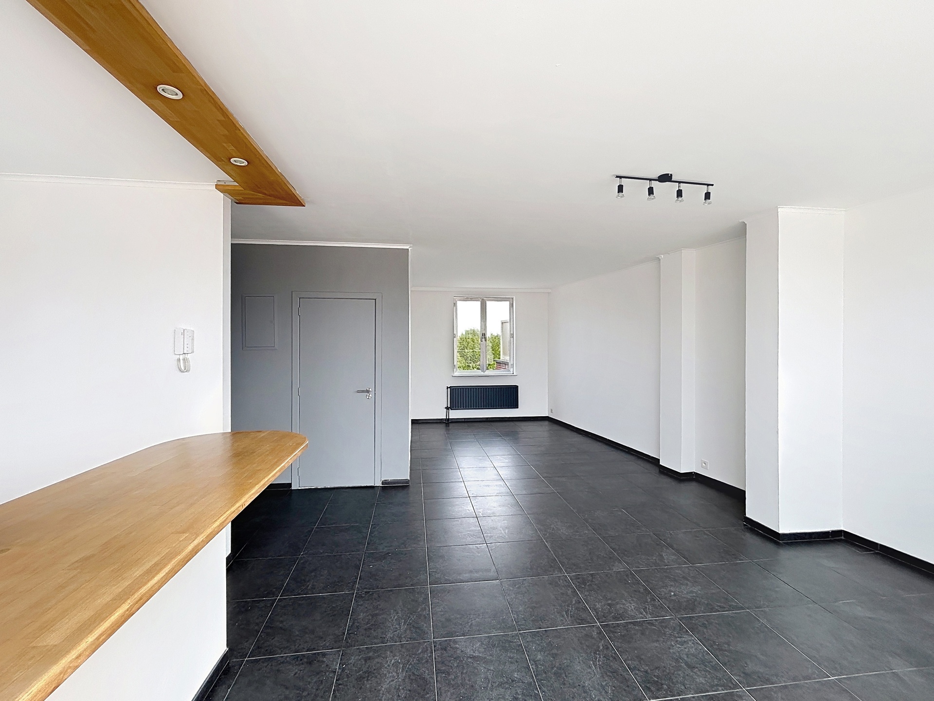 Lichtvolle Penthouse Studio te Huur - foto 4
