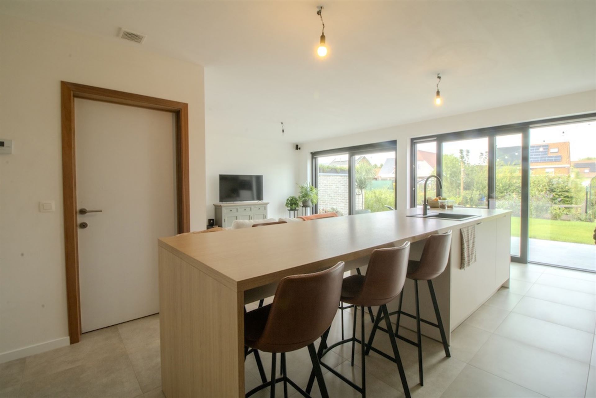 Energiezuinige nieuwbouwwoning in rustige buurt te Ingooigem - foto 5