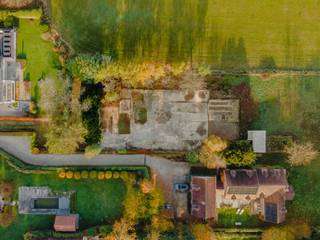 Located in a sought-after neighbourhood, close to Le Messager and Waterloo Golf Club, this superb plot of land measuring approximately 4,091 m²...