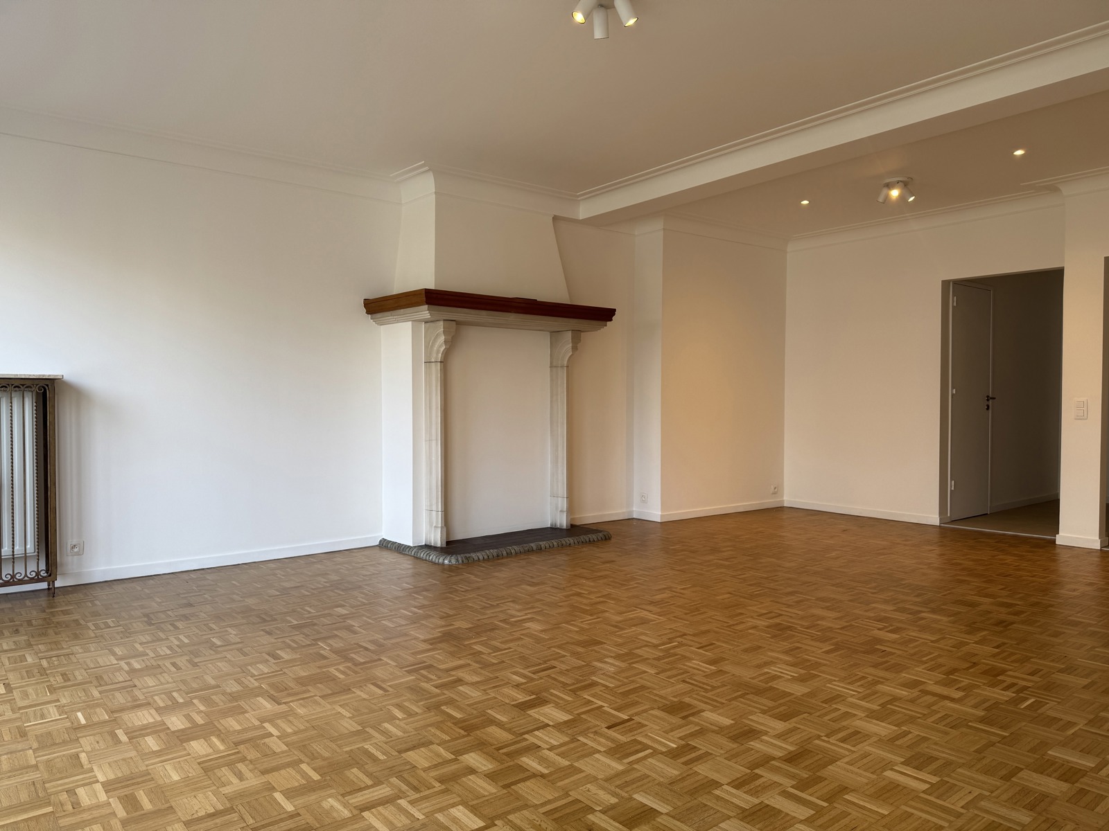 Appartement à louer à Anvers avec 1 chambre - photo 3