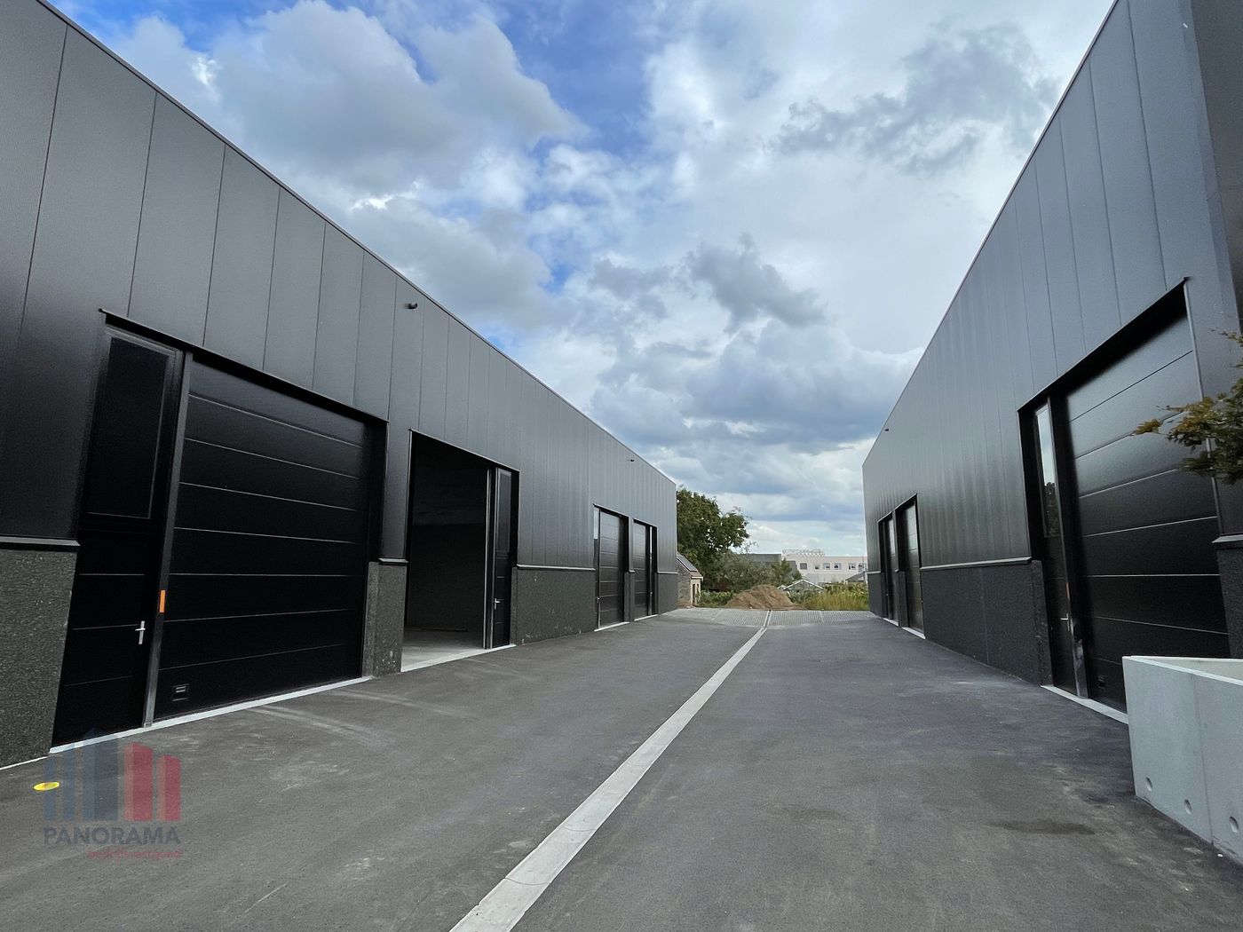 Reeds verhuurde nieuwbouw KMO-unit (99 m² opslagruimte) te koop – ideale investering - foto 3