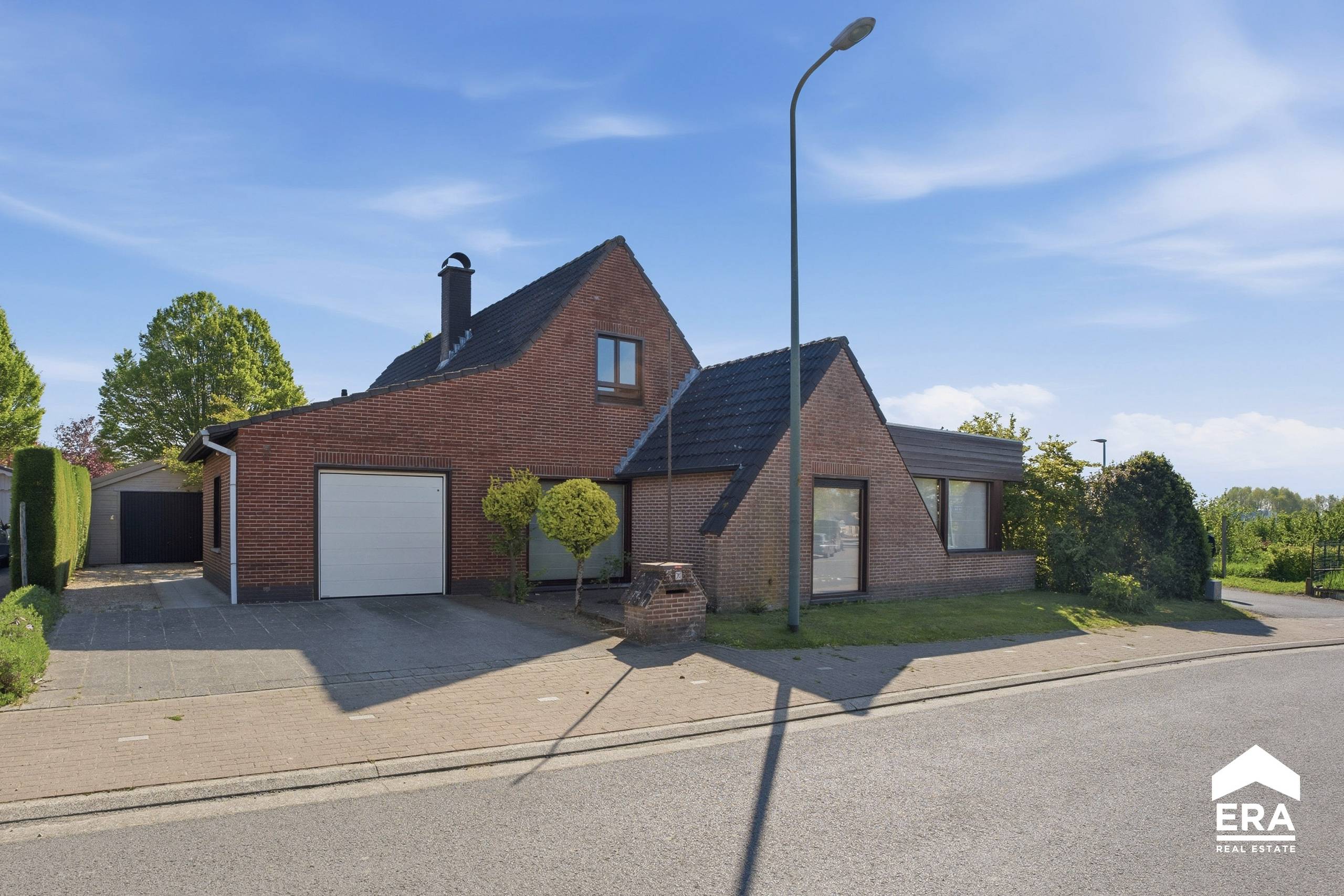 Ruim open huis in residentiële groene omgeving Roeselare - foto 2