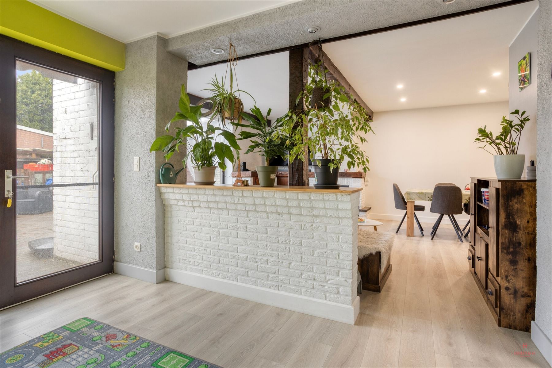 Charming Ground Floor Bungalow in Warege - photo 4