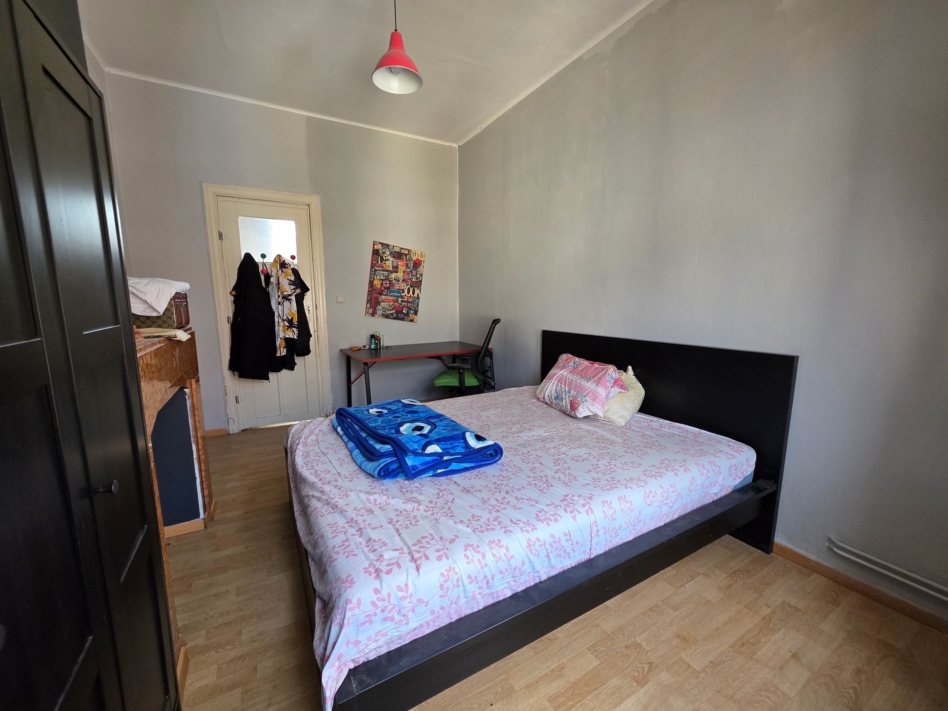 Te renoveren appartement op de 2de verdieping - foto 4