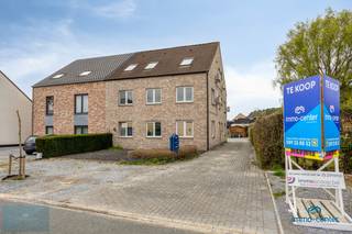 Instapklaar wonen in alle rust, met ruimte, comfort en een sterke ligging tussen Bilzen en Genk.Dit appartement van 105 m² combineert het...