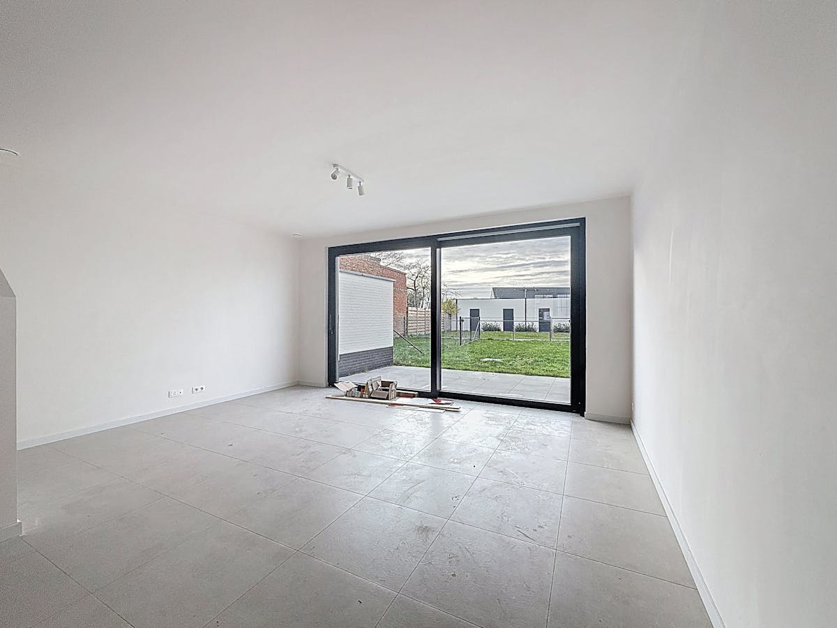 Ruime nieuwbouwwoning te huur in Deerlijk - foto 2