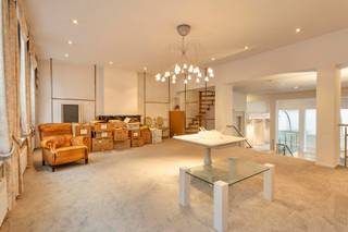 Deze voormalige kledingboetiek is gelegen op het albertusplein in het hartje van Scherpenheuvel.Gezien de grootte en de toplocatie is dit misschien...