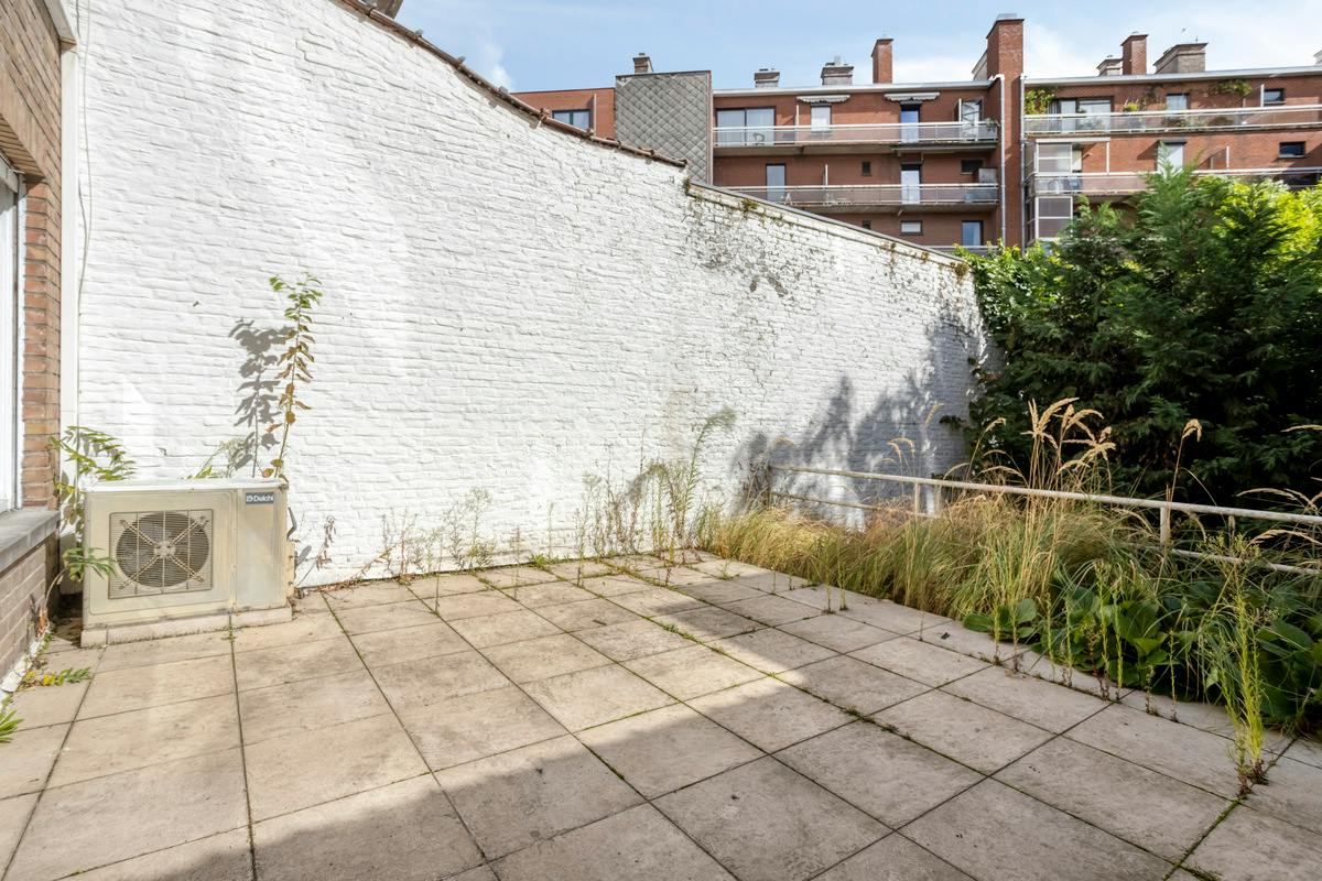 Opportunité unique au cœur de Courtrai : bâtiment polyvalent de caractère et idéalement situé - photo 5