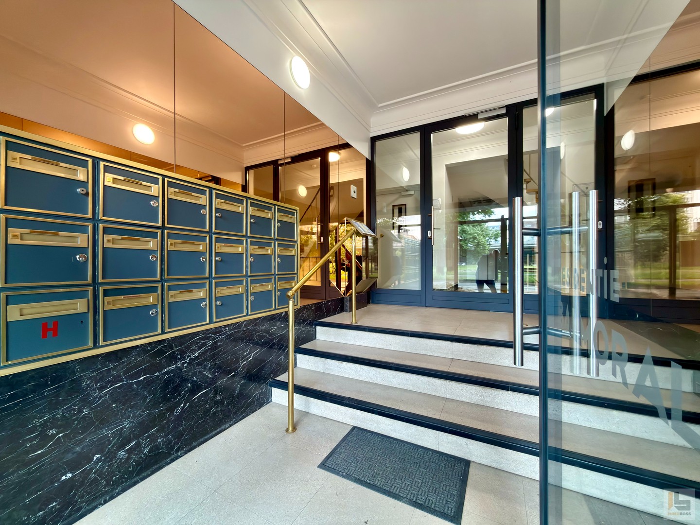 PENTHOUSE (155m²) MET 3-SLPKS, 2 BADKAMERS, TERRAS & KELDER! - photo 2