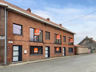 Voor meer informatie of een bezoek contacteer Anne De Block van OC Vastgoed: 0471 38 00 36 of anne@ocvastgoed.beDit instapklaar drie slaapkamer...