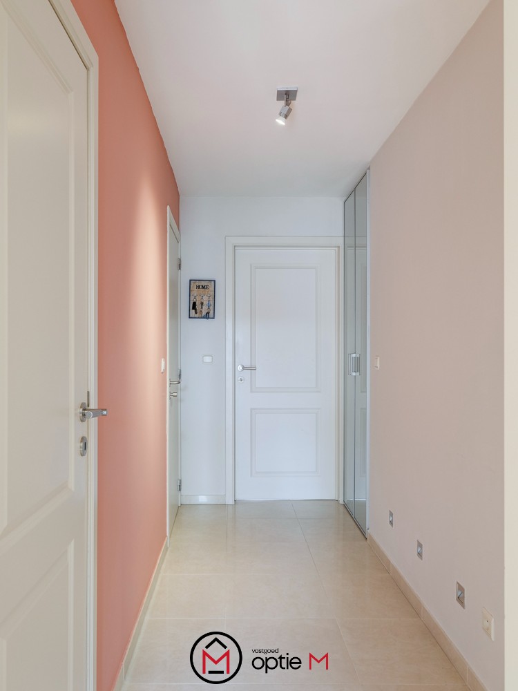 Appartement à vendre à Bilzen avec 2 chambres - photo 3
