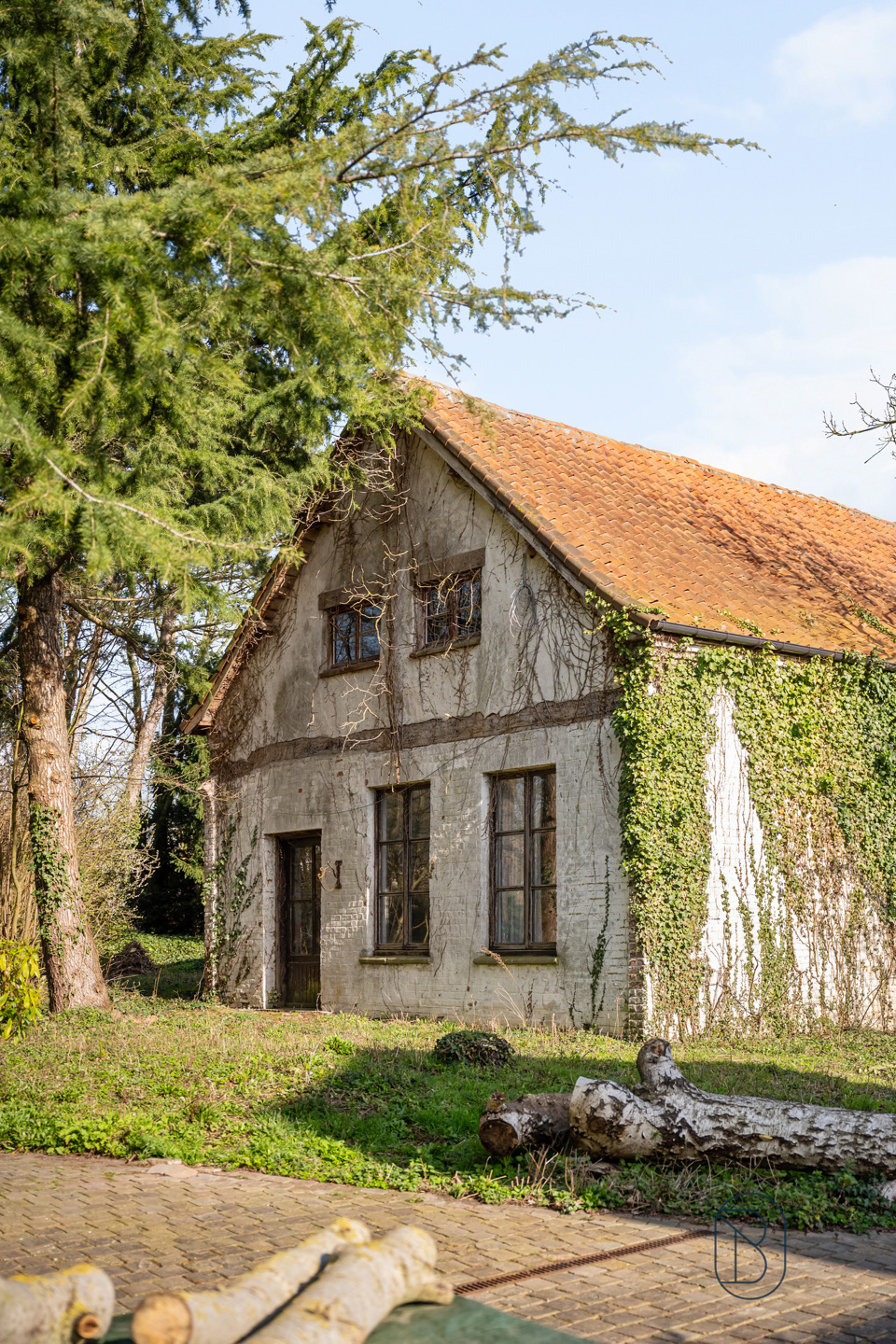 Charmant koetshuis met extra woonst en prachtige binnentuin. - foto 5