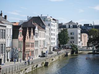 Indrukwekkend stadspaleis met imposant woonvolume van 732m2 (exclusief kelderruimte) en een perceelgrootte van 323m2.De bijzondere eigendom fungeert...