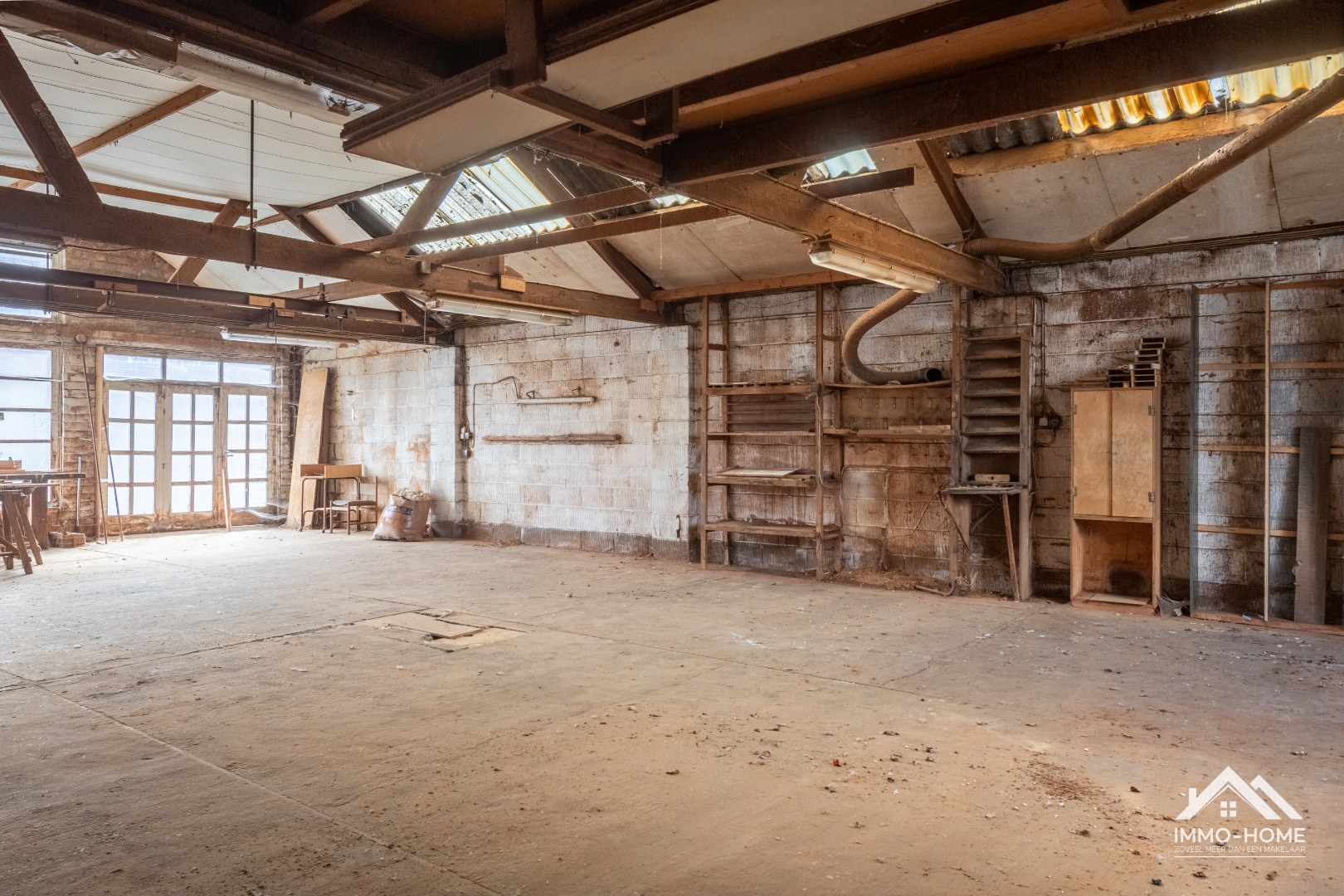 Ruime te renoveren hoekwoning met atelier! - foto 5