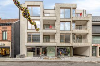 Ligging:Dit mooie nieuwbouw appartement is gelegen op Pas 9 in hartje Geel. Het appartement bevindt zich op wandelafstand van De Markt. Hierdoor...