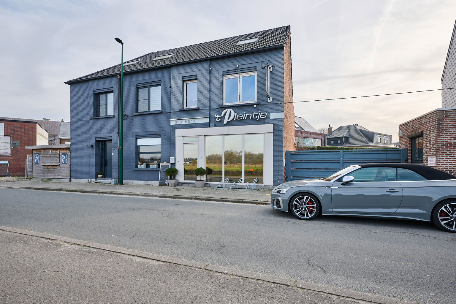 Commercial for sale in Roosdaal - photo 2