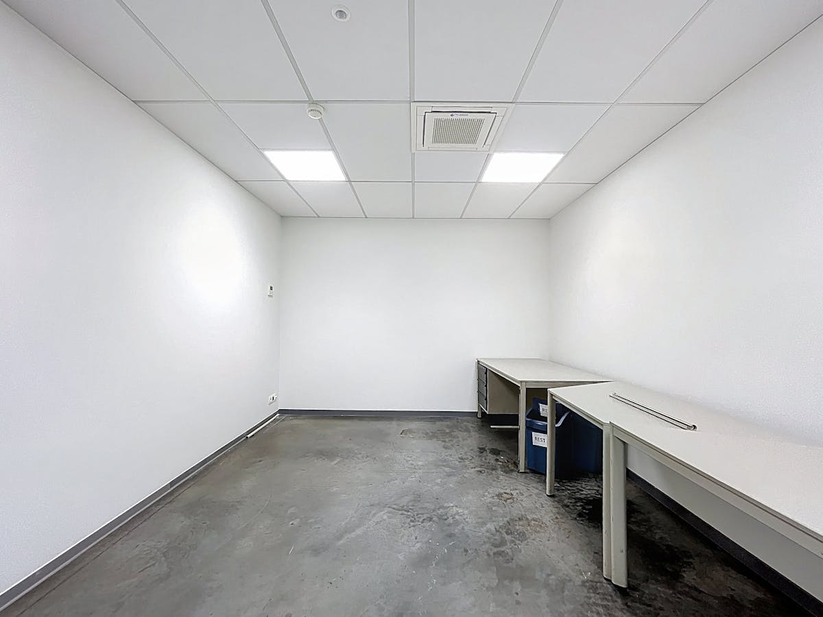 Kantoren (96 m² - 773 m²) te huur in Nazareth-De Pinte - foto 5