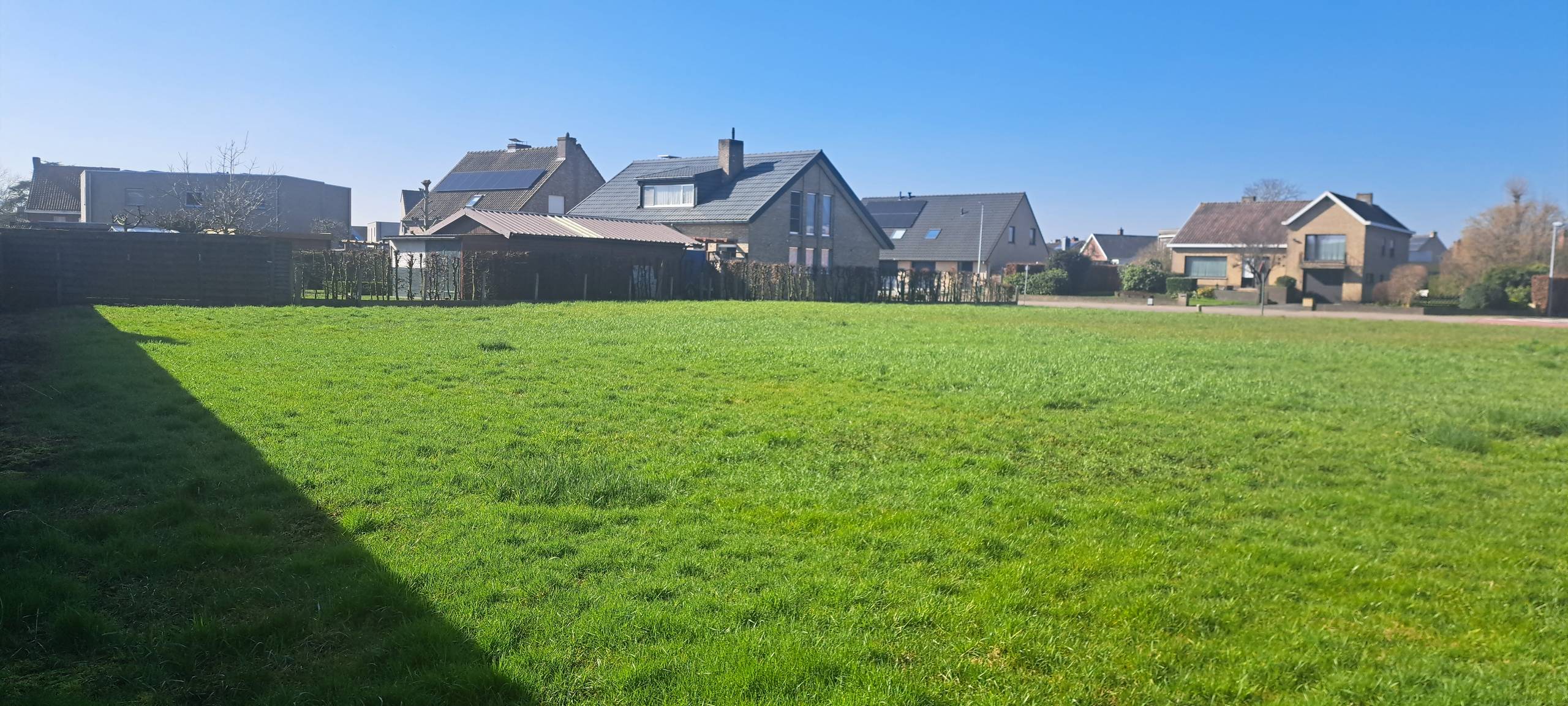 Rustig gelegen perceel bouwgrond voor open bebouwing 817 m² - foto 3