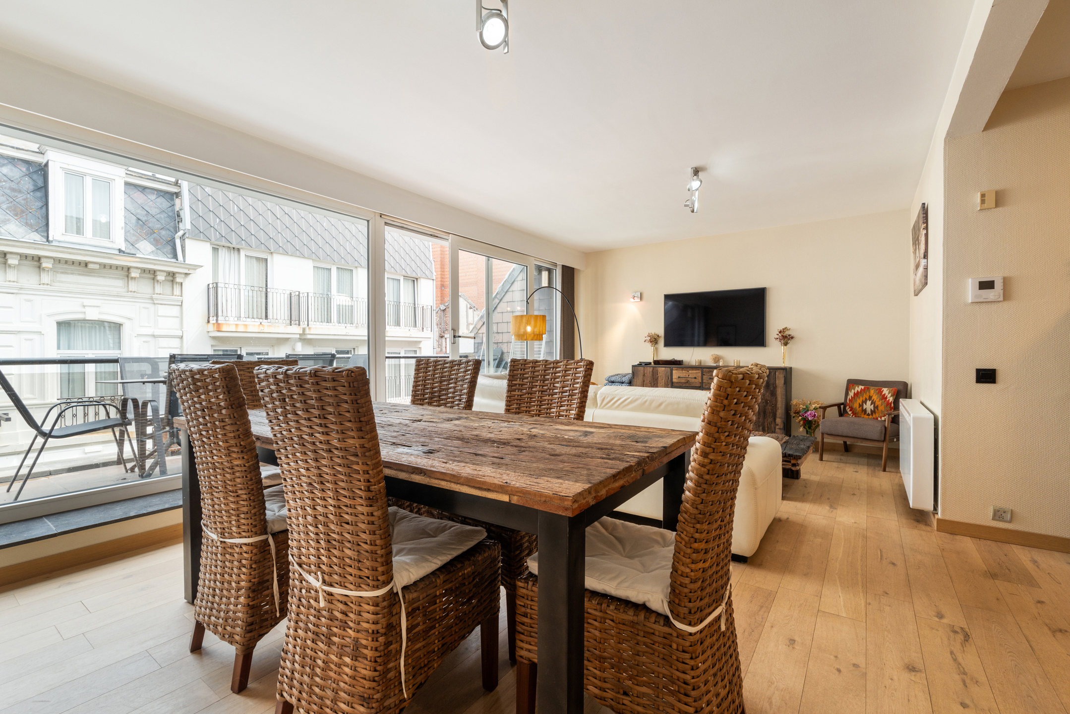 Apartment for sale in Blankenberge with 3 bedrooms - photo 2