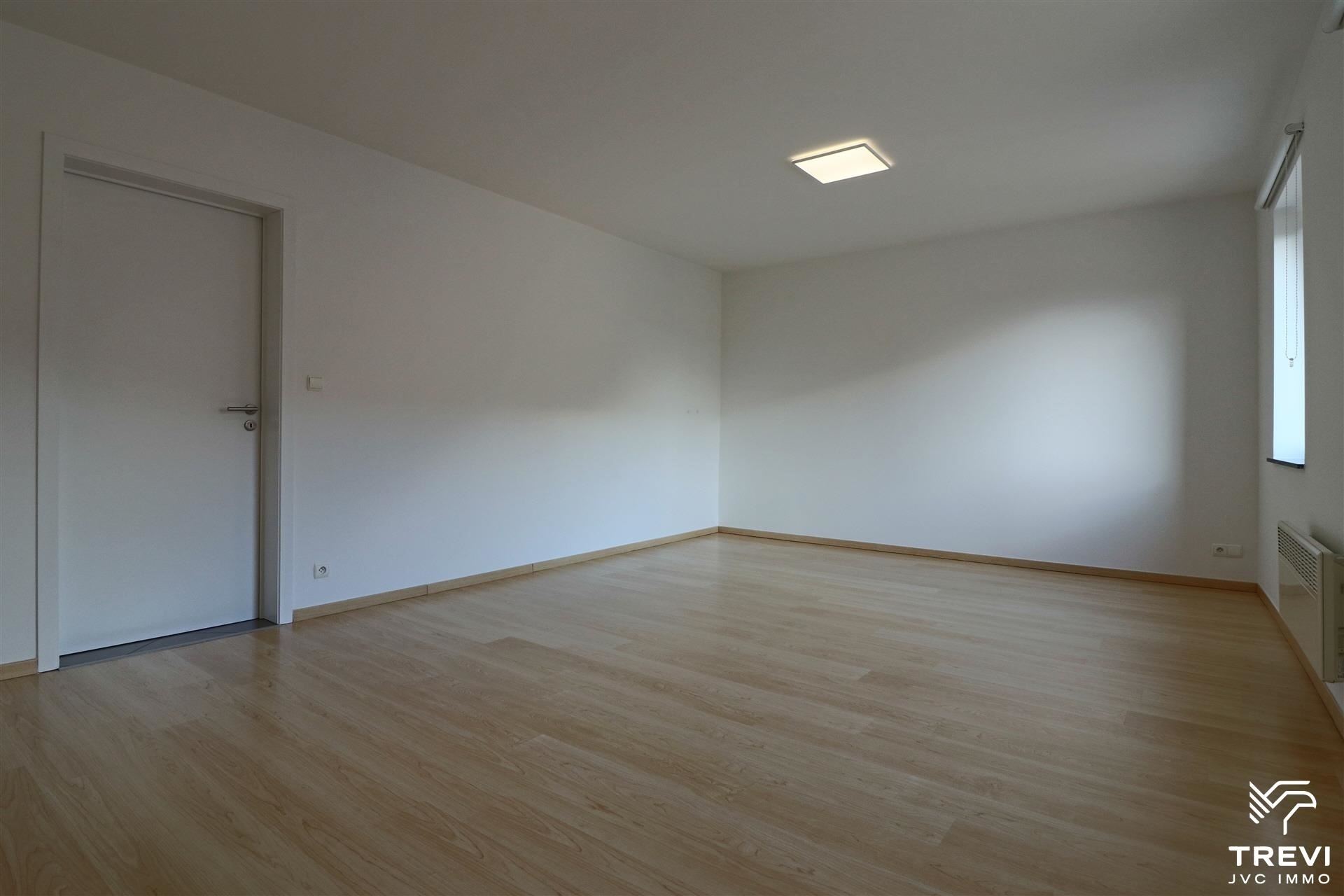 Appartement te huur in Hodeige met 3 slaapkamers - foto 4