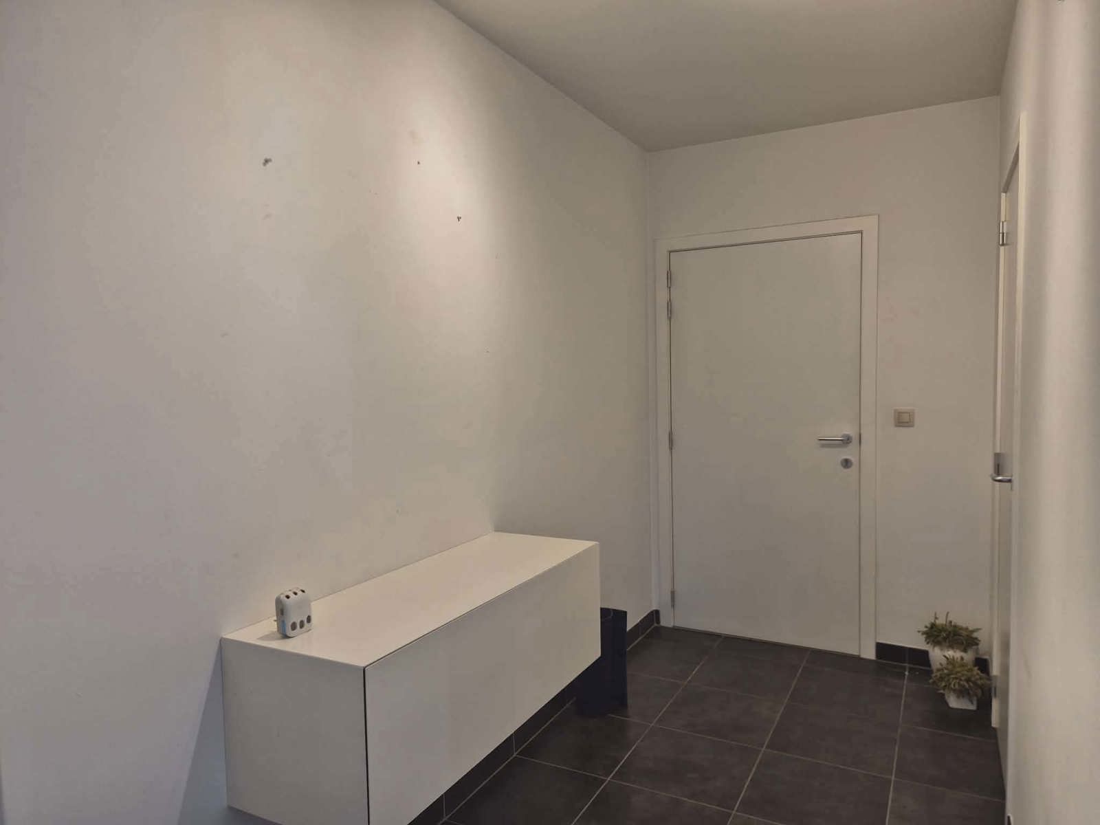 Prachtig dakappartement met 2 slaapkamers en garage - foto 2