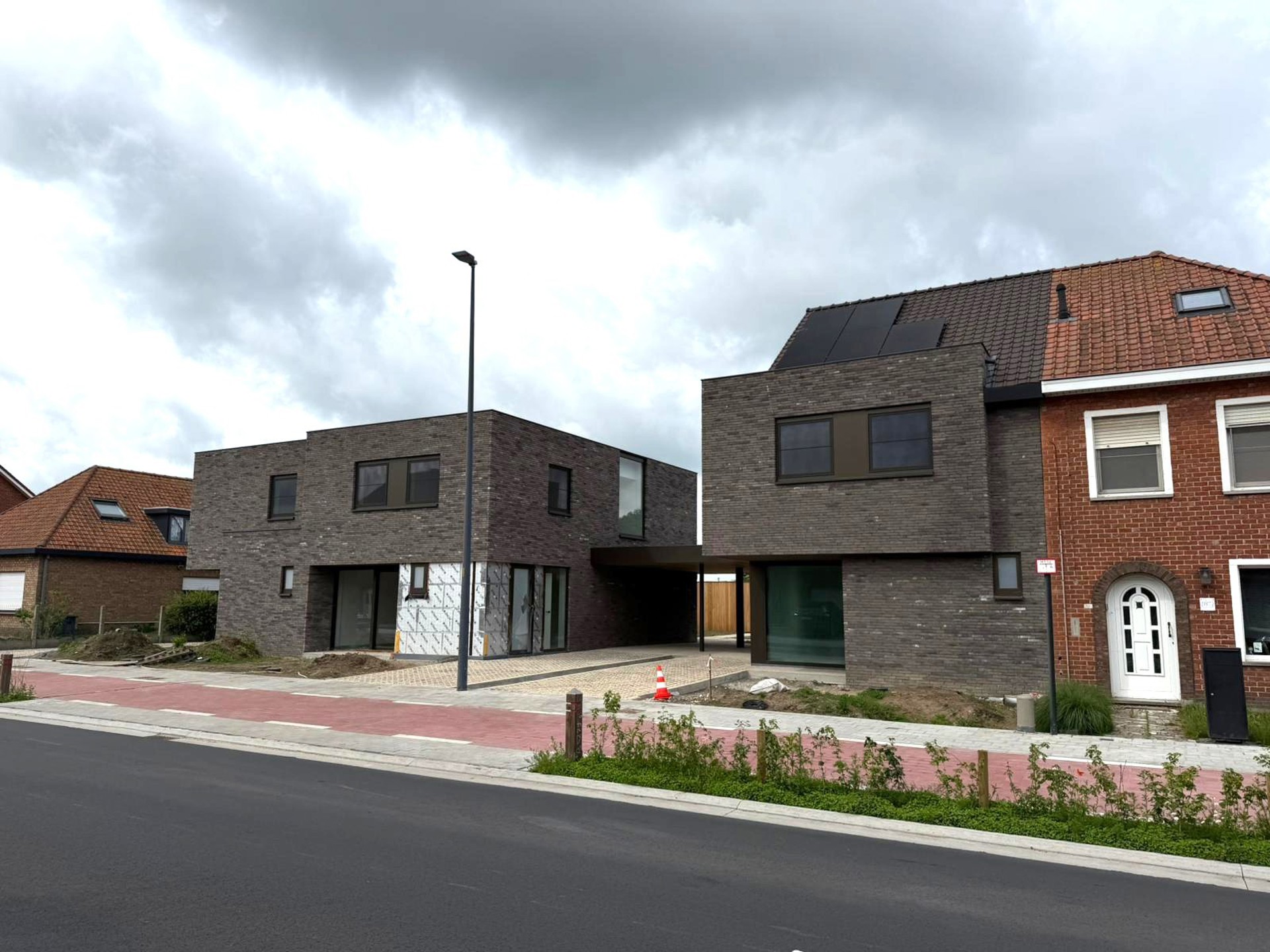 Halfopen nieuwbouwwoningen te huur op ruime percelen - foto 4